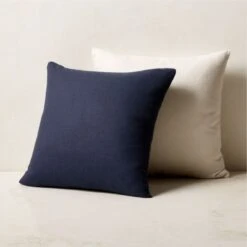 Alpaca Warm White Throw Pillow With Down-Alternative Insert 20'' -Home Furnishing Store AlpacaWrmWhtPillowGroupFHS23