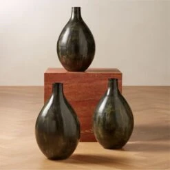 Arvada Patina Black Vase -Home Furnishing Store ArvadaBlackPatinaVaseAV2SHF23