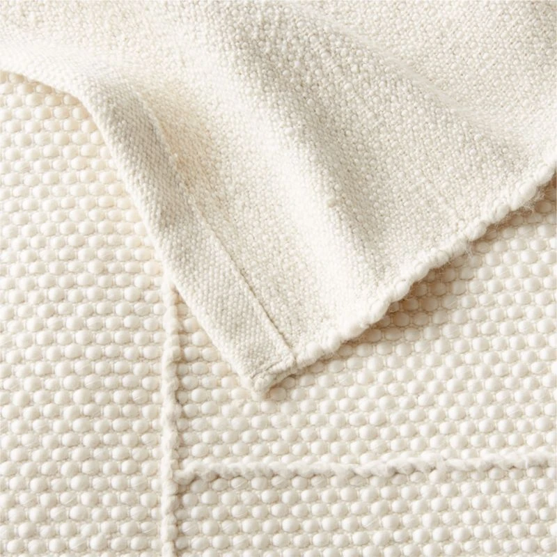 Berrini Handwoven Warm White Full/Queen Bed Blanket 5 Berrini Handwoven Warm White Full/Queen Bed Blanket - Image 3
