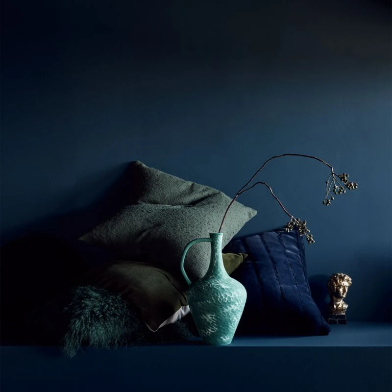 23" Channel Navy Faux Fur Throw Pillow 6 23" Channel Navy Faux Fur Throw Pillow - Image 4