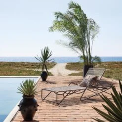 Mosi Black Cast Aluminum Outdoor Planter/Vase -Home Furnishing Store CB2SU22 FC1 CP V1