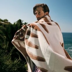 Gato Organic Cotton Tiger Print Beach Towel -Home Furnishing Store CB2SU23 RC EDT 04A 192 sky