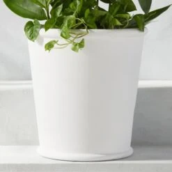 Coulee Round White Metal Outdoor Planter Small -Home Furnishing Store CouleeCstWhtPlanterRndSmAVSHS23