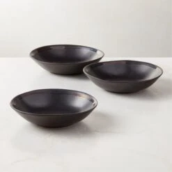 Hyacinth Black Pasta Bowl With Reactive Glaze -Home Furnishing Store HyacinthBkRctvRmdPstBwlAV2SHF23