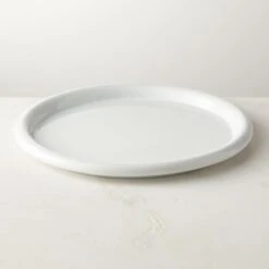 Inge White Round Pizza Serving Platter