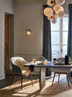 Icelandic White Sheepskin Fur Throw Blanket -Home Furnishing Store LandscapeWhiteWashedWoodOC19