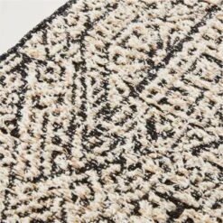 Nava Black And White Patterned Table Runner 14"x90" 8 Nava Black And White Patterned Table Runner 14"x90" -Home Furnishing Store NavaRunner14X120inROF20