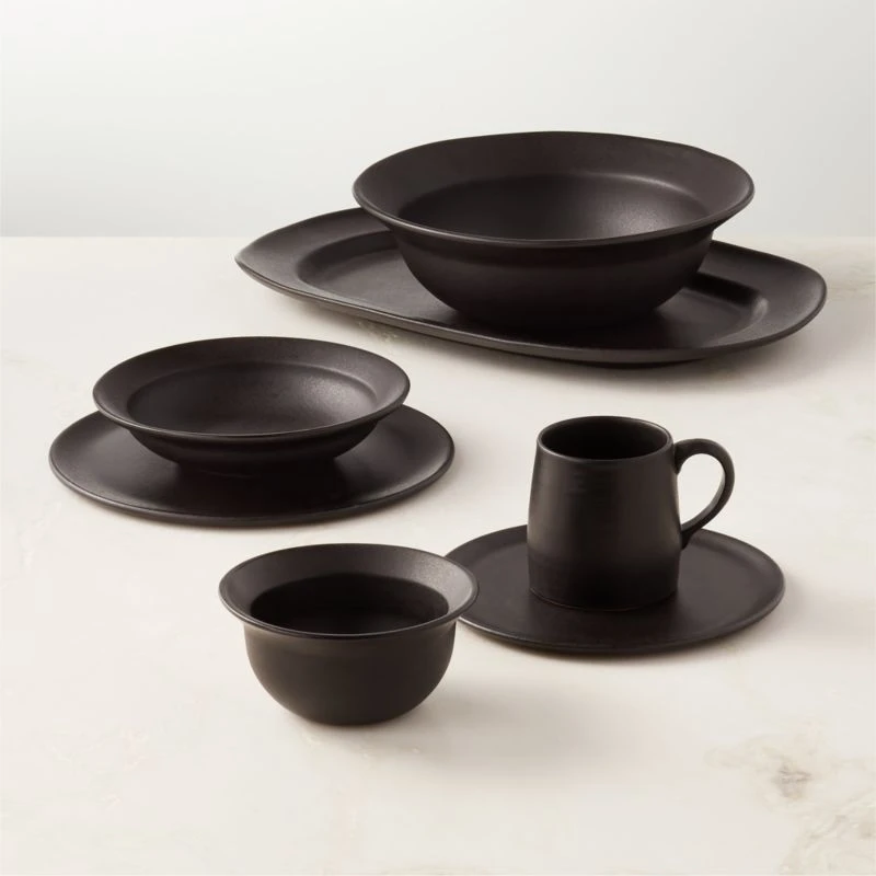 Sculpt Terracotta Large Black Platter 5 Sculpt Terracotta Large Black Platter - Image 3