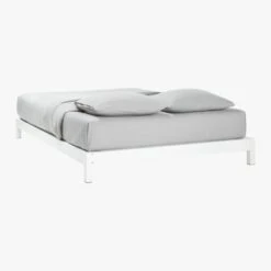 Simple White Metal California King Platform Bed -Home Furnishing Store SimpleWhiteMetalBaseQ3QBF19