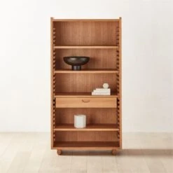 Ventura White Oak Bookcase
