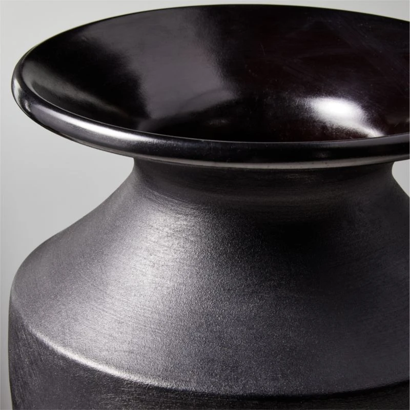 Yadira Black Terracotta Vase 5 Yadira Black Terracotta Vase - Image 3